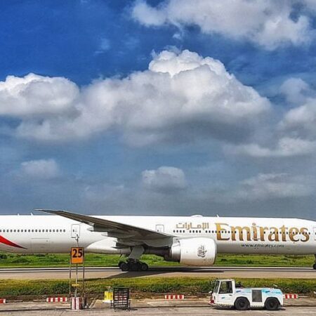 Emirates Airlines Boeing 777
