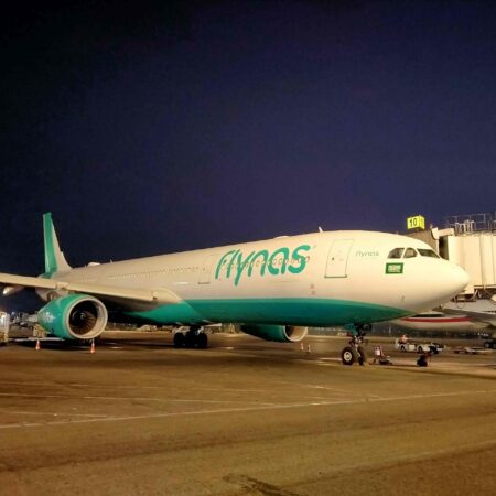 Airbus 330-343 HZ-NE24